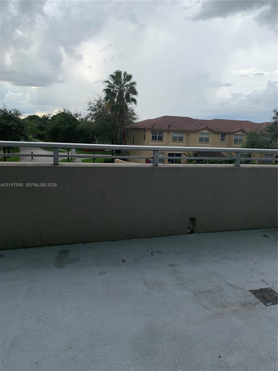 7875 NW 107th Avenue gallery image #15