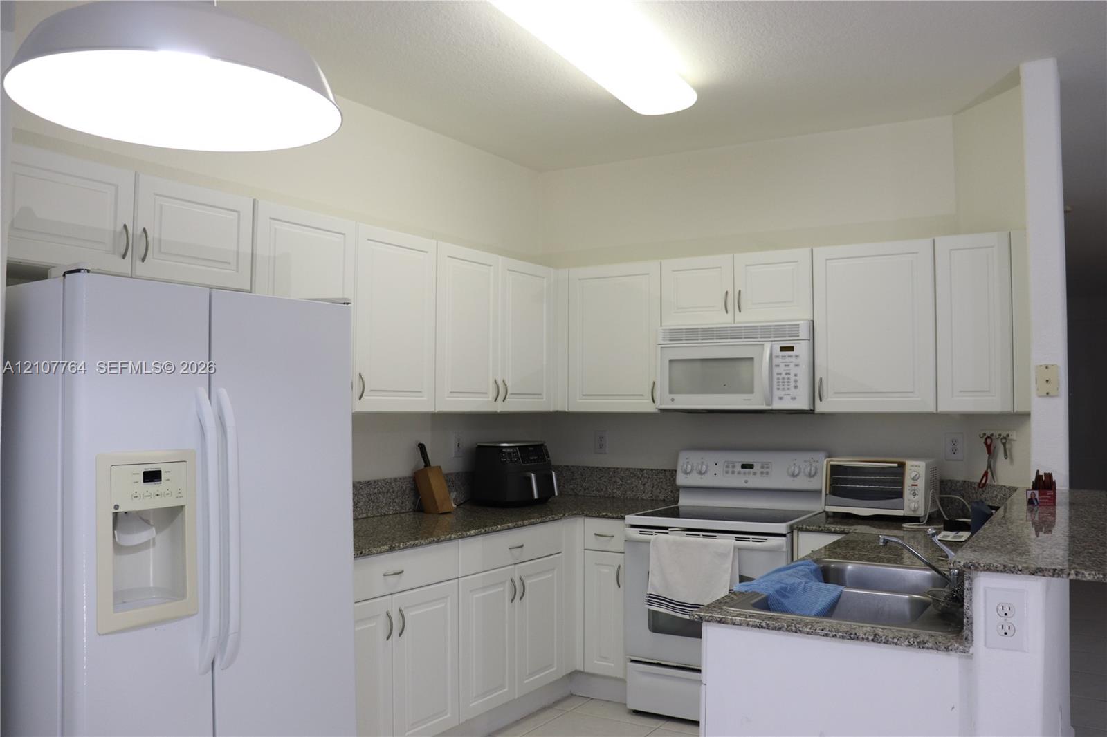 8158 NW 108th Court gallery image #3