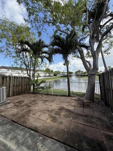 11419 NW 76th Terrace gallery image #7