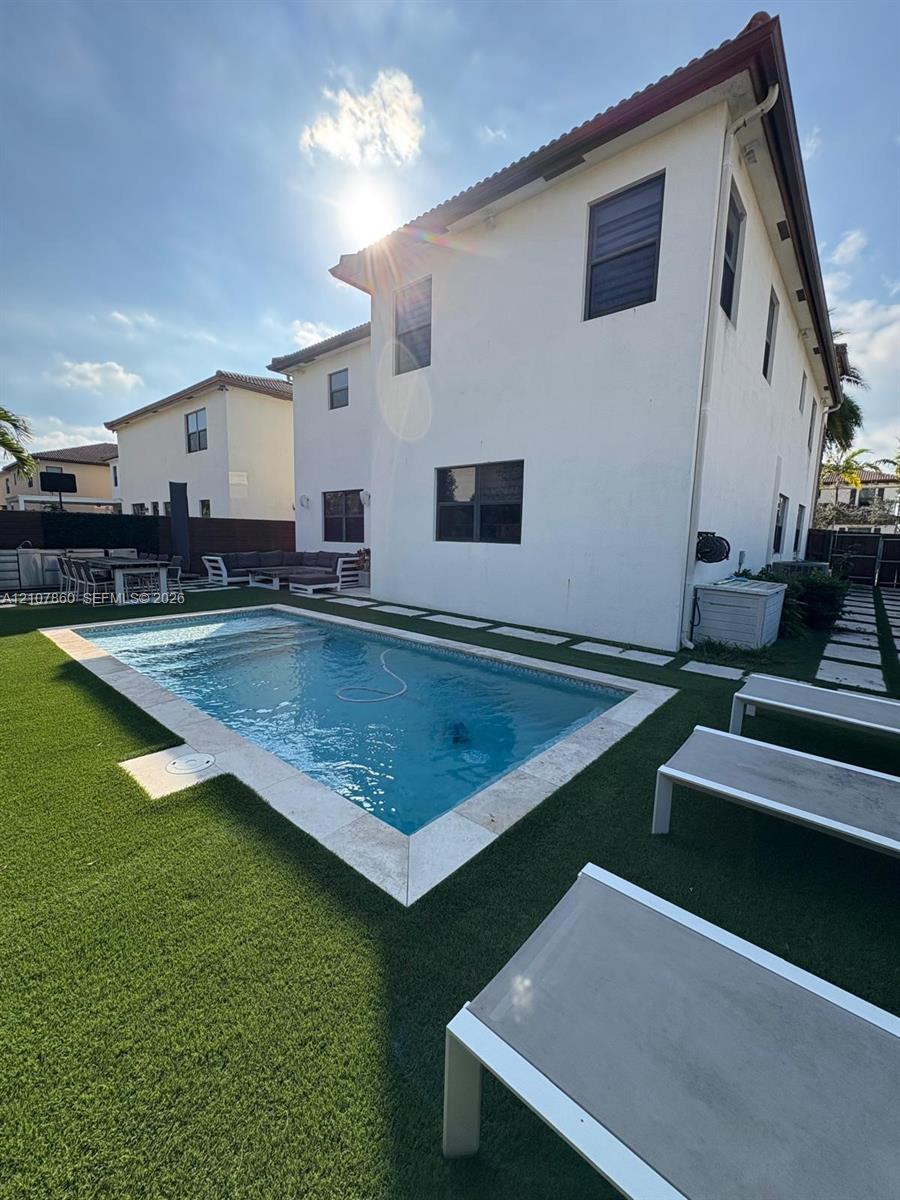 8925 NW 99th Court gallery image #24
