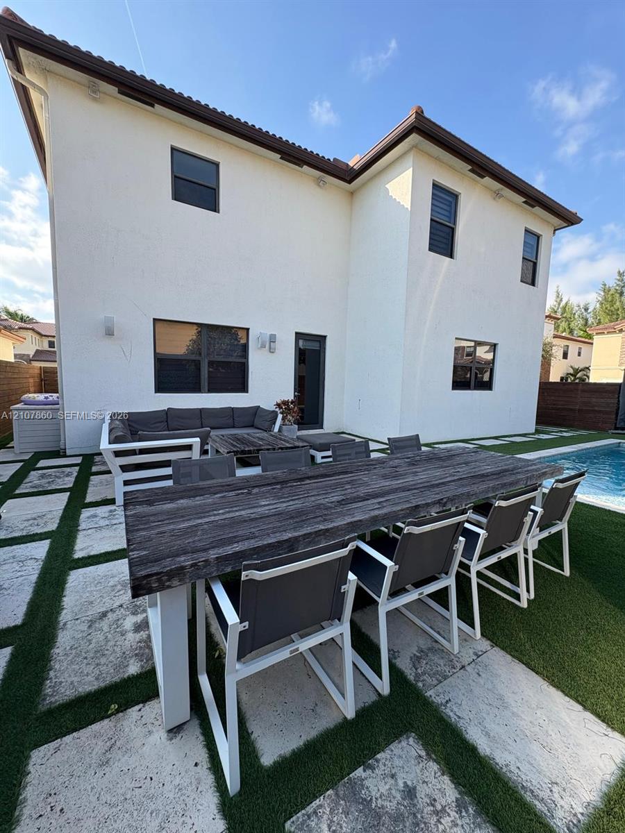 8925 NW 99th Court gallery image #27