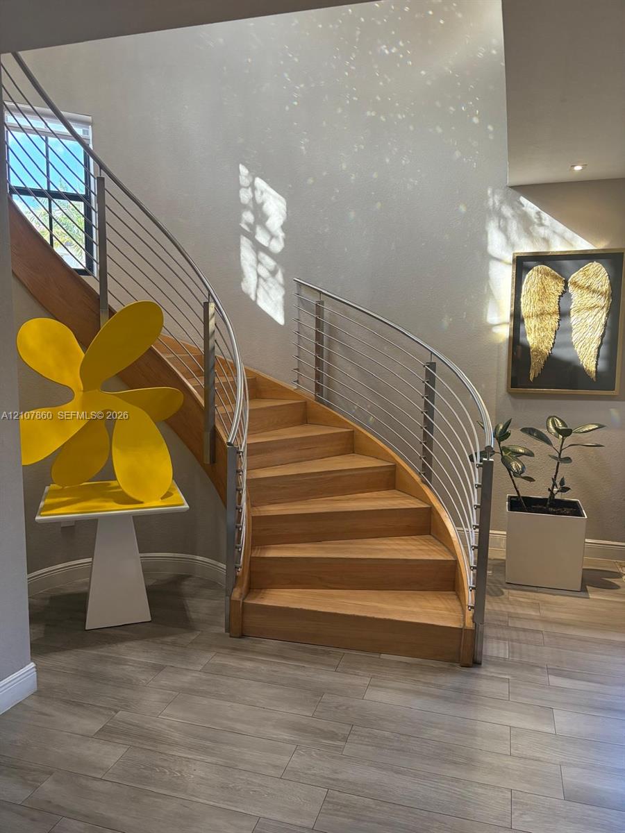 8925 NW 99th Court gallery image #6