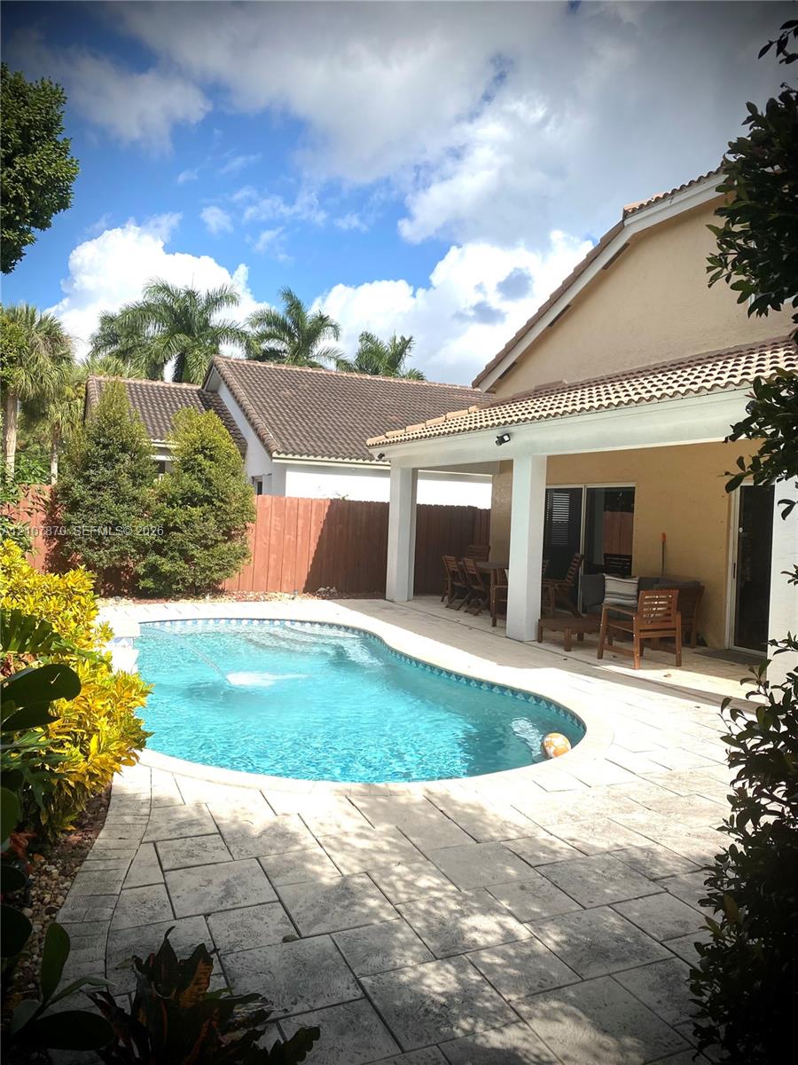 5344 NW 111th Court gallery image #10