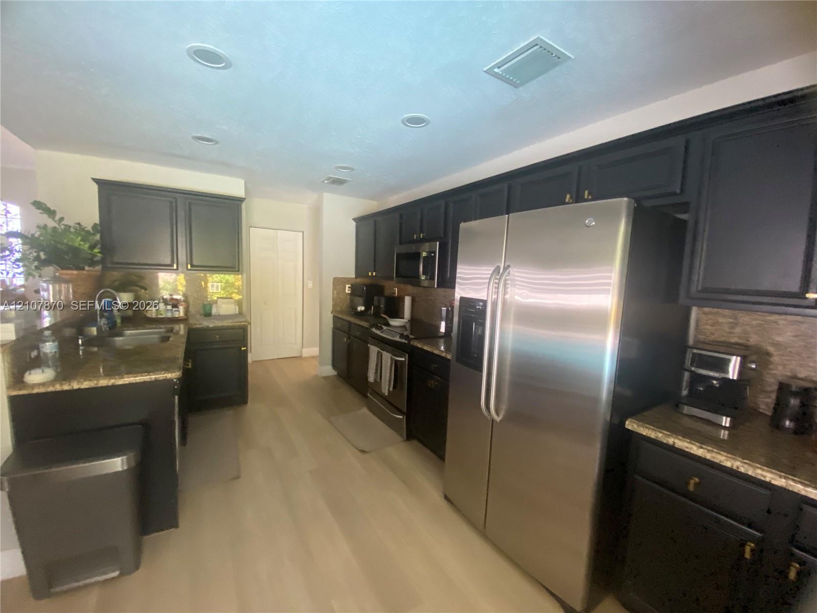 5344 NW 111th Court gallery image #4