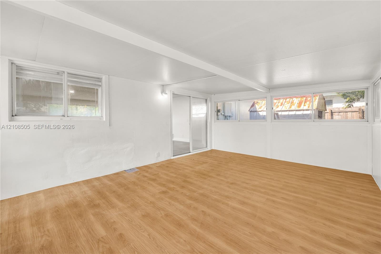227 SW 13th Avenue gallery image #16