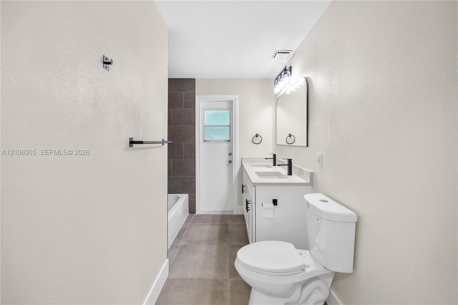 227 SW 13th Avenue gallery image #33