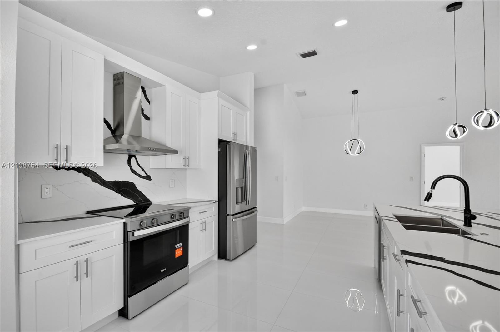 6257 Coral Reef Terrace gallery image #14