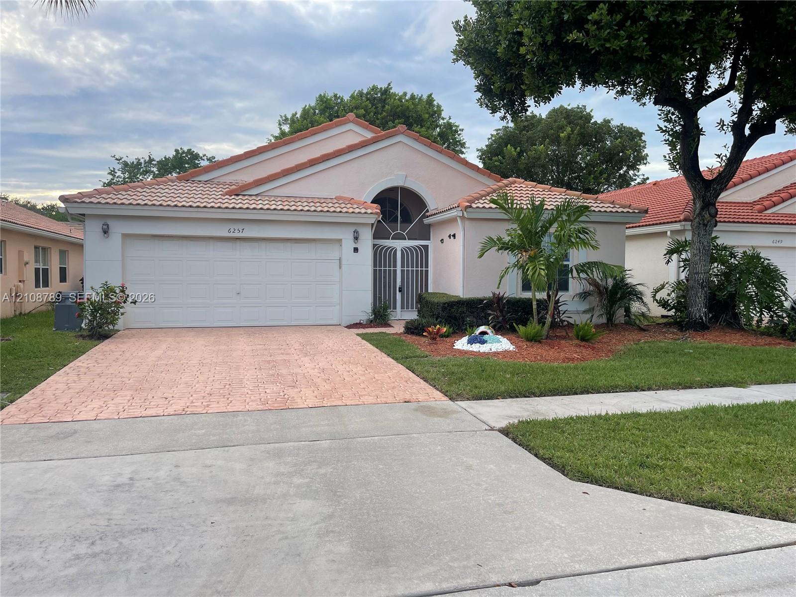 6257 Coral Reef Terrace