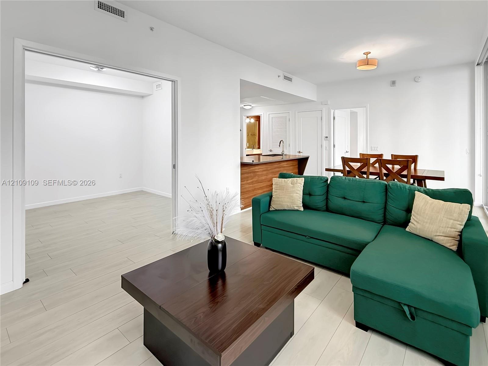 601 NE 27th Street