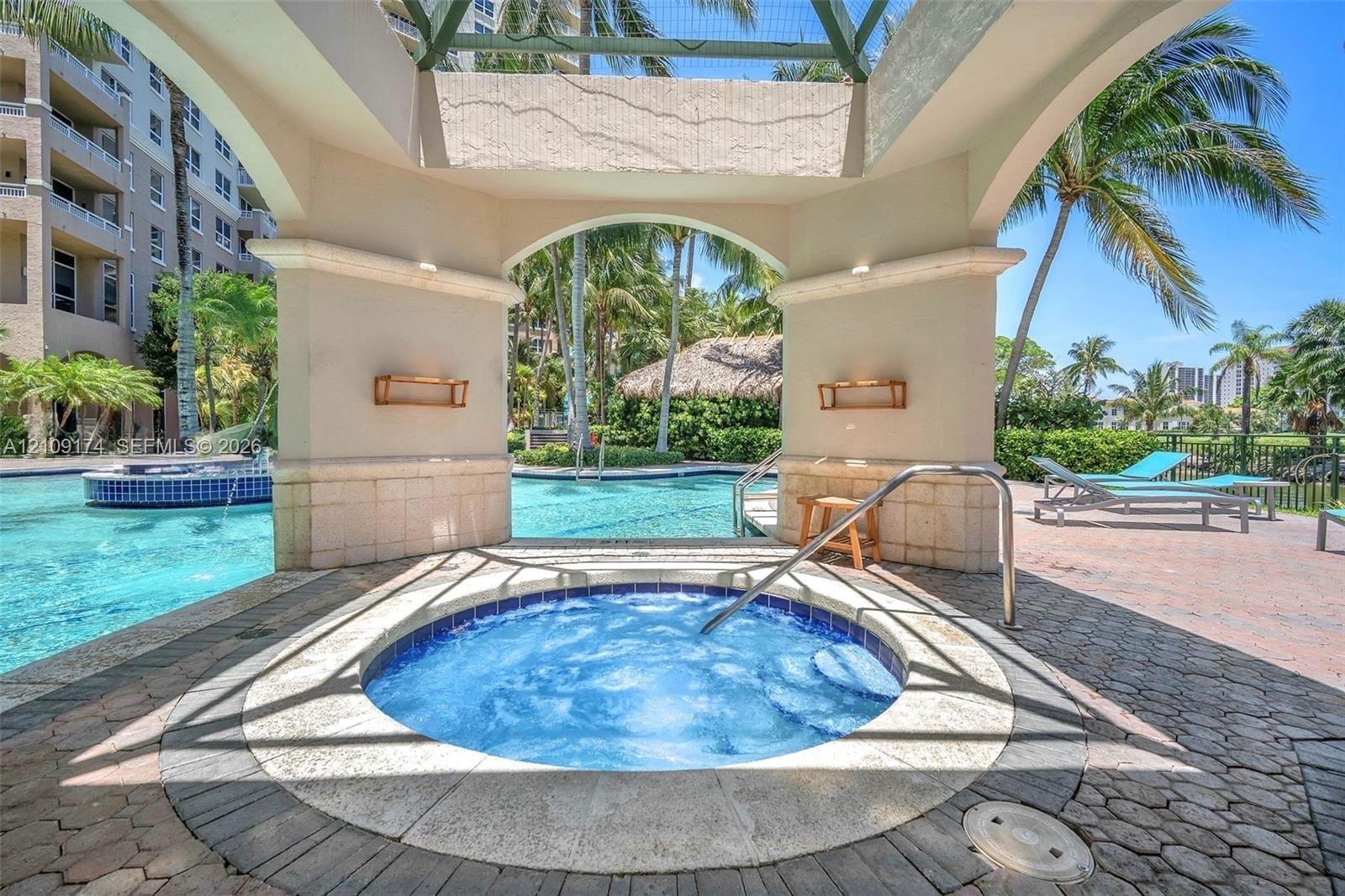 19501 W Country Club Drive