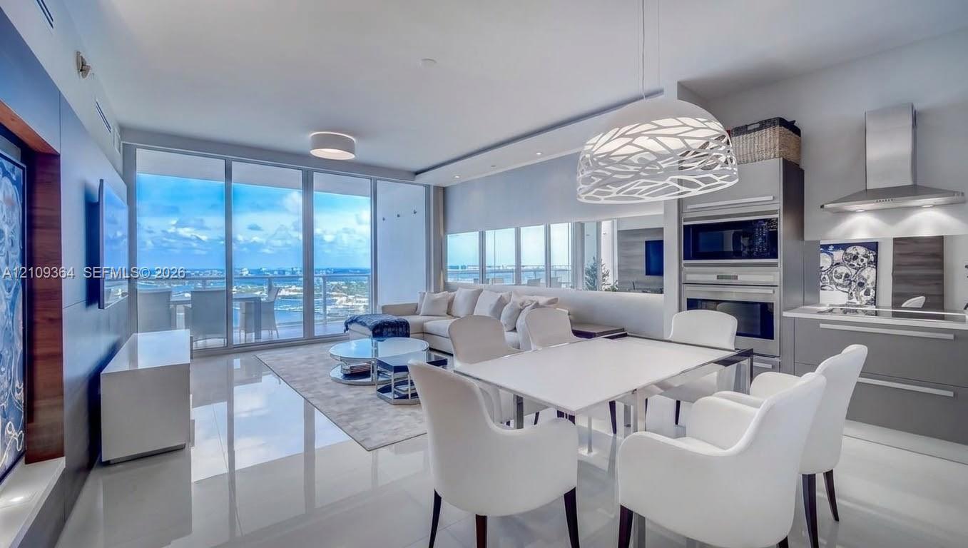 2020 N Bayshore Drive