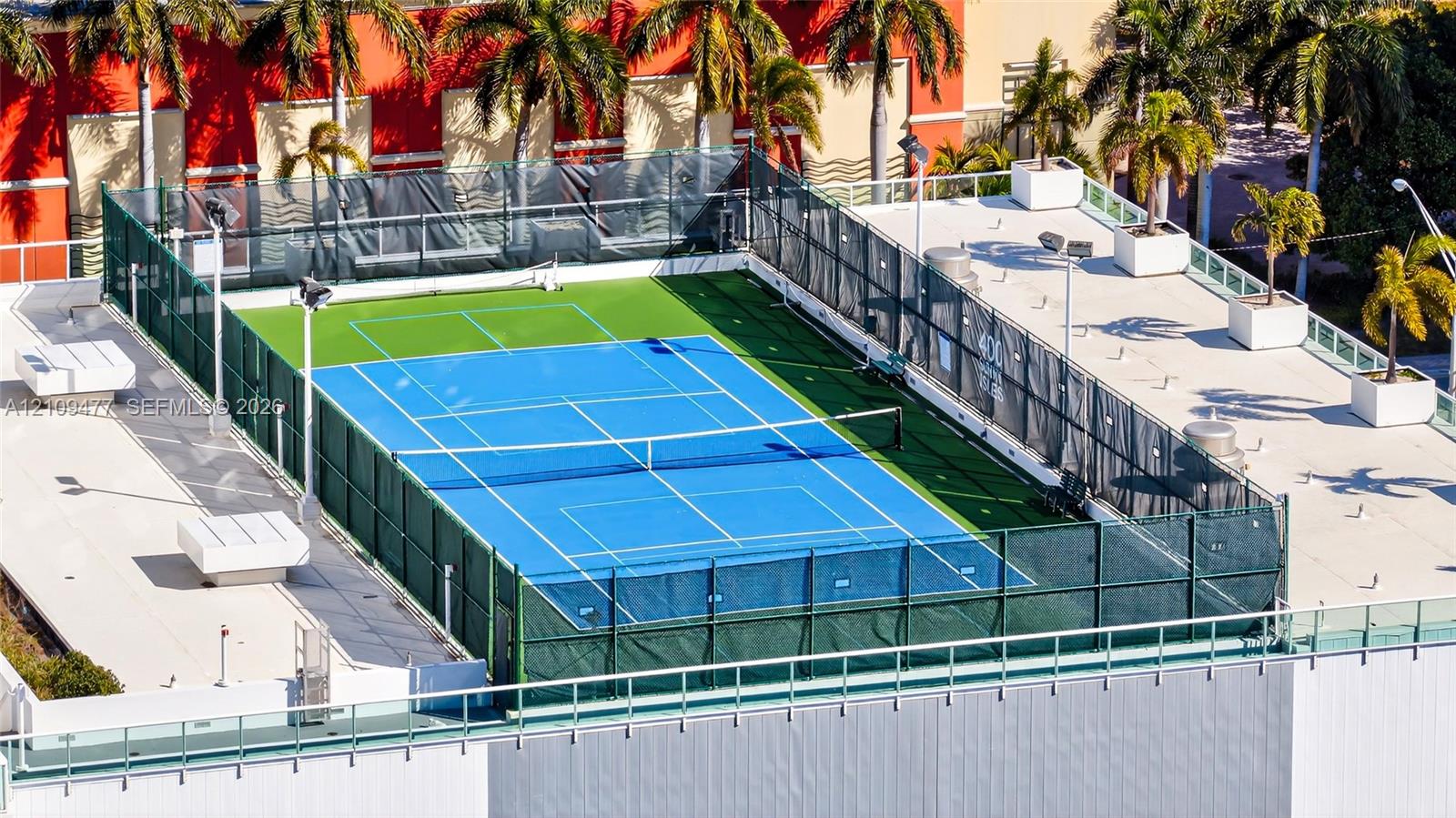 400 Sunny Isles Boulevard