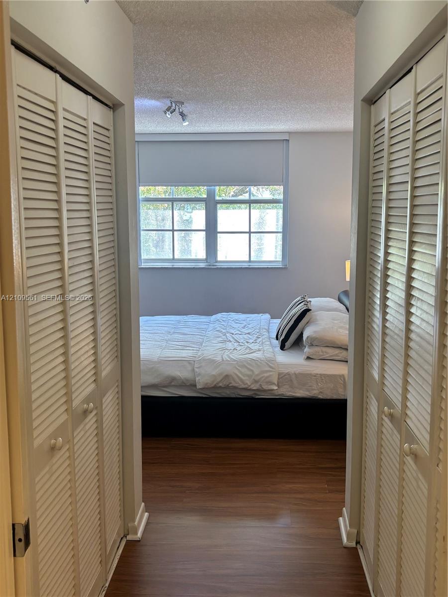 19501 E Country Club Drive