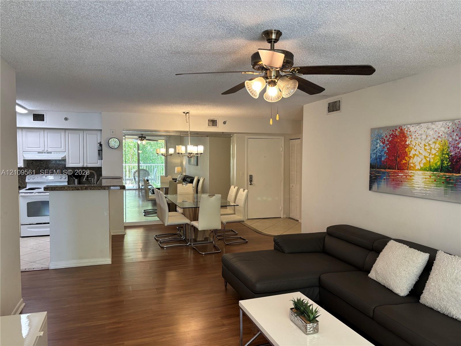 19501 E Country Club Drive