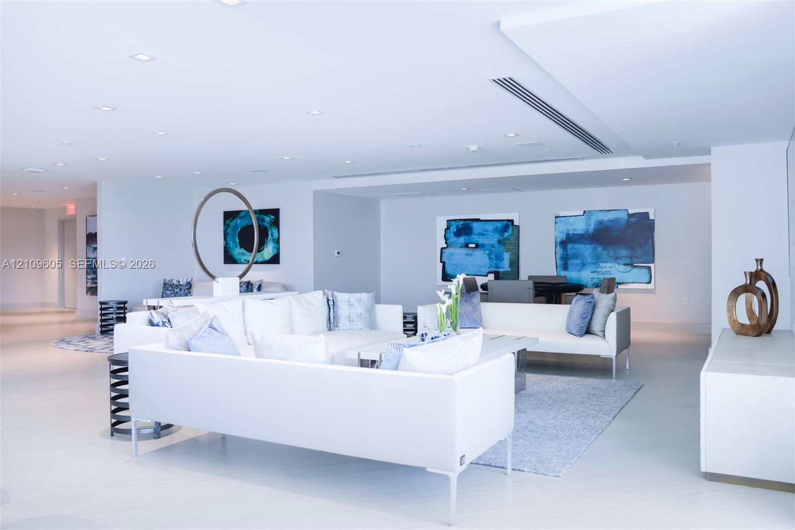 300 Sunny Isles Boulevard