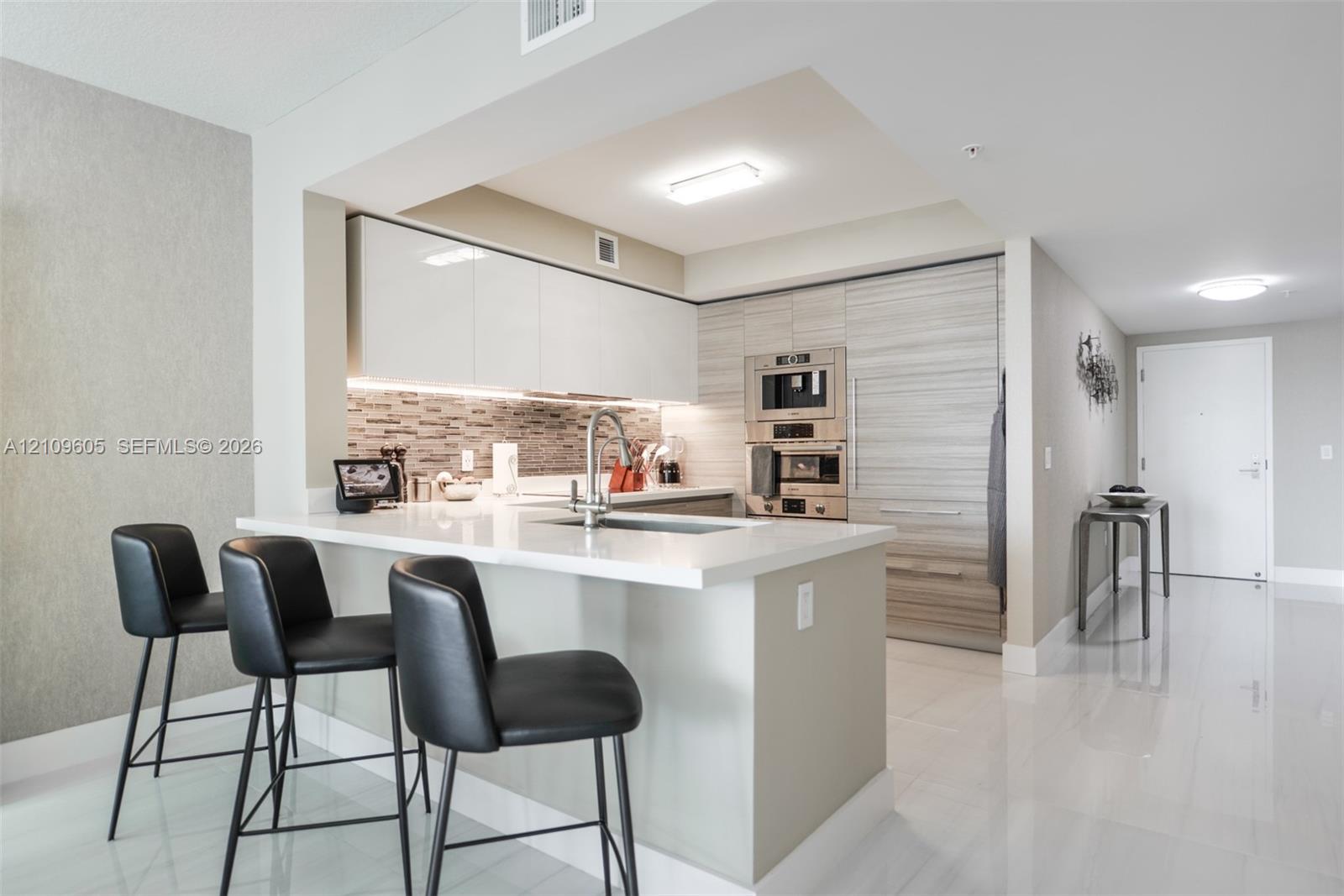300 Sunny Isles Boulevard