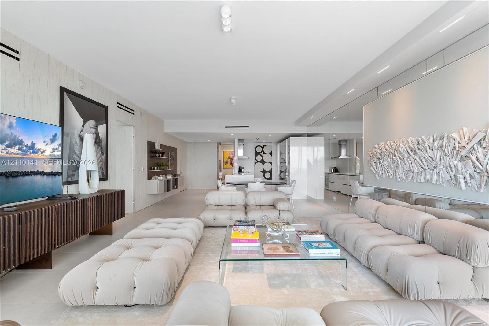10203 Collins Avenue