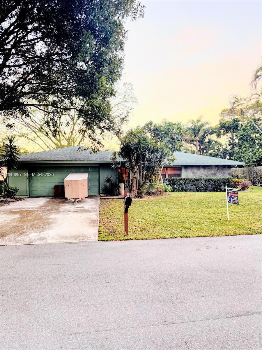 766 NW 24th Avenue gallery image #2