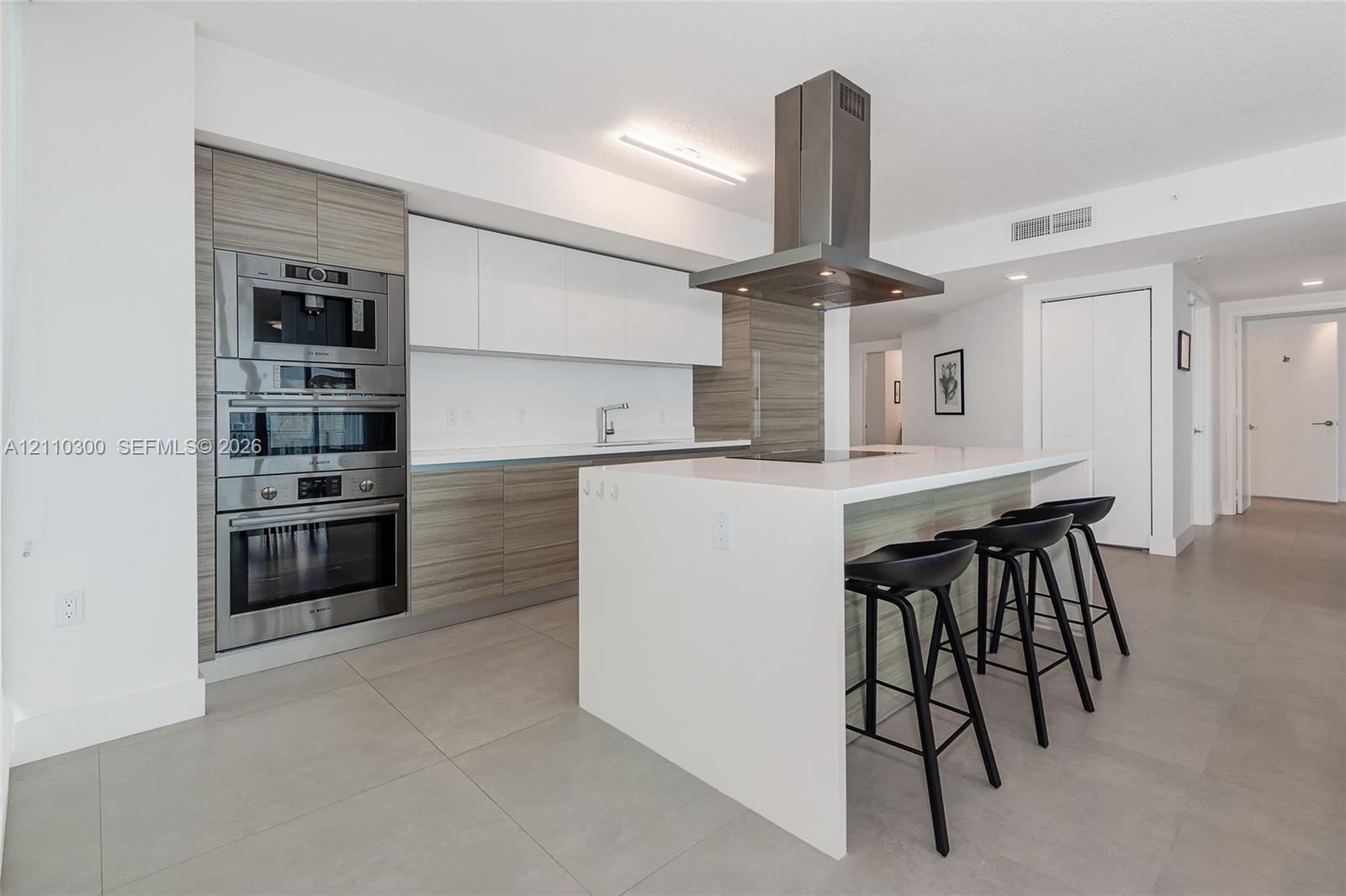 300 Sunny Isles Boulevard