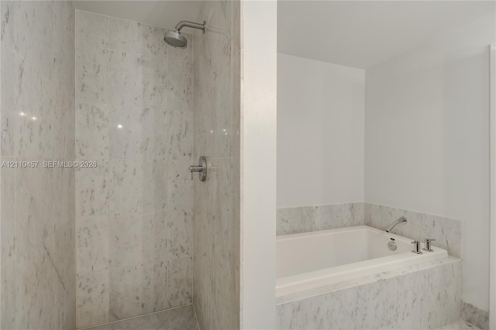 253 NE 2nd Street