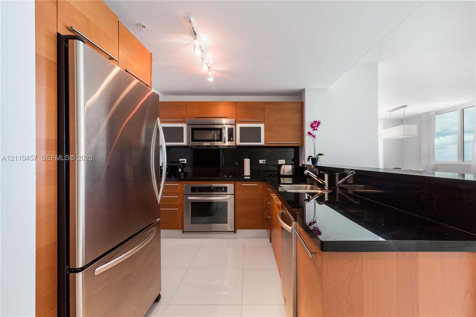 253 NE 2nd Street