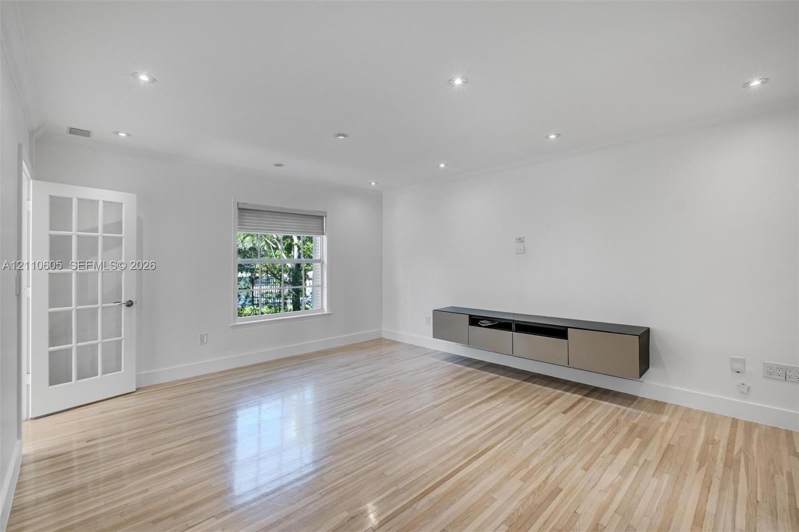 11401 SW 72nd Place