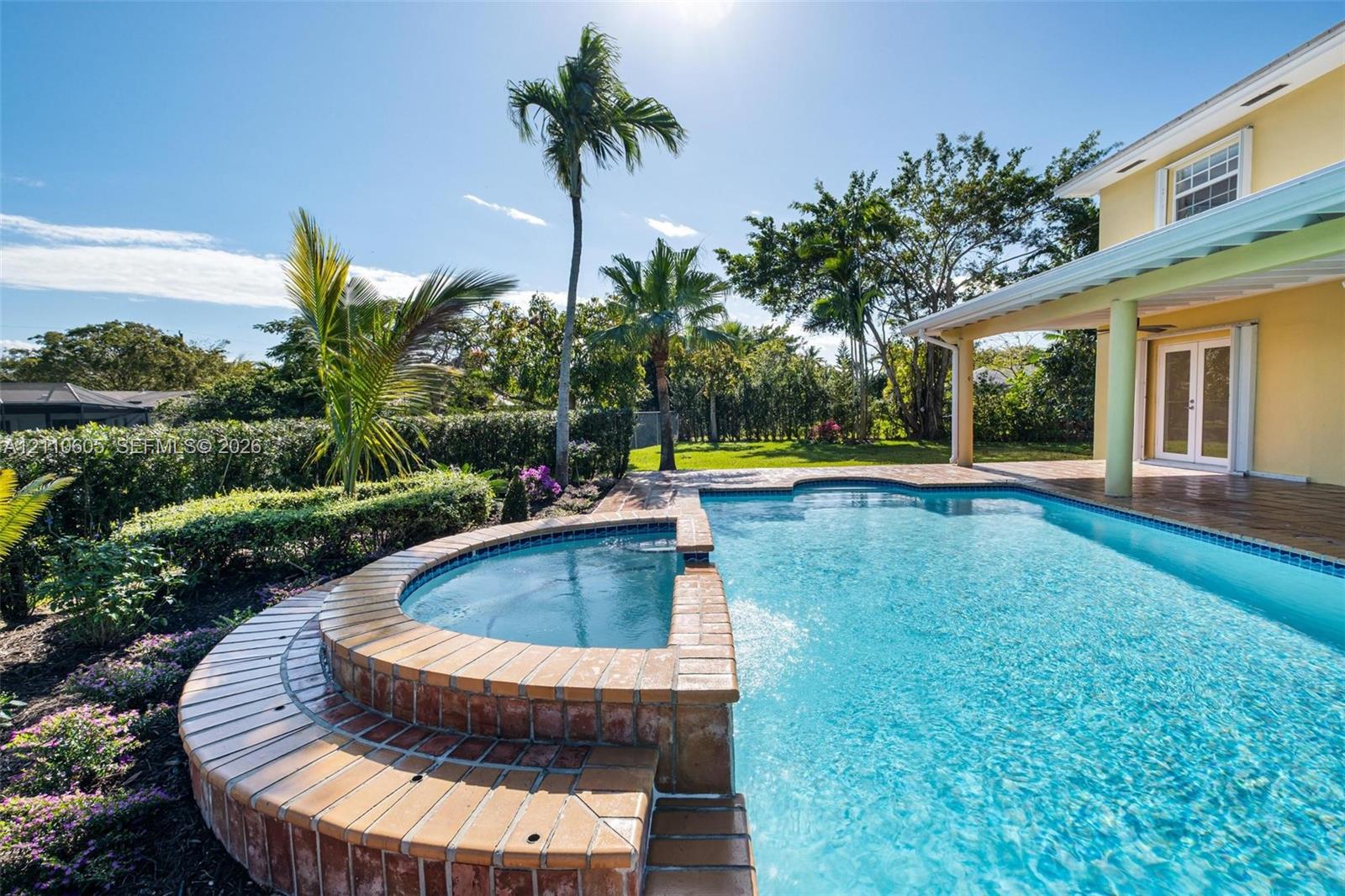 11401 SW 72nd Place