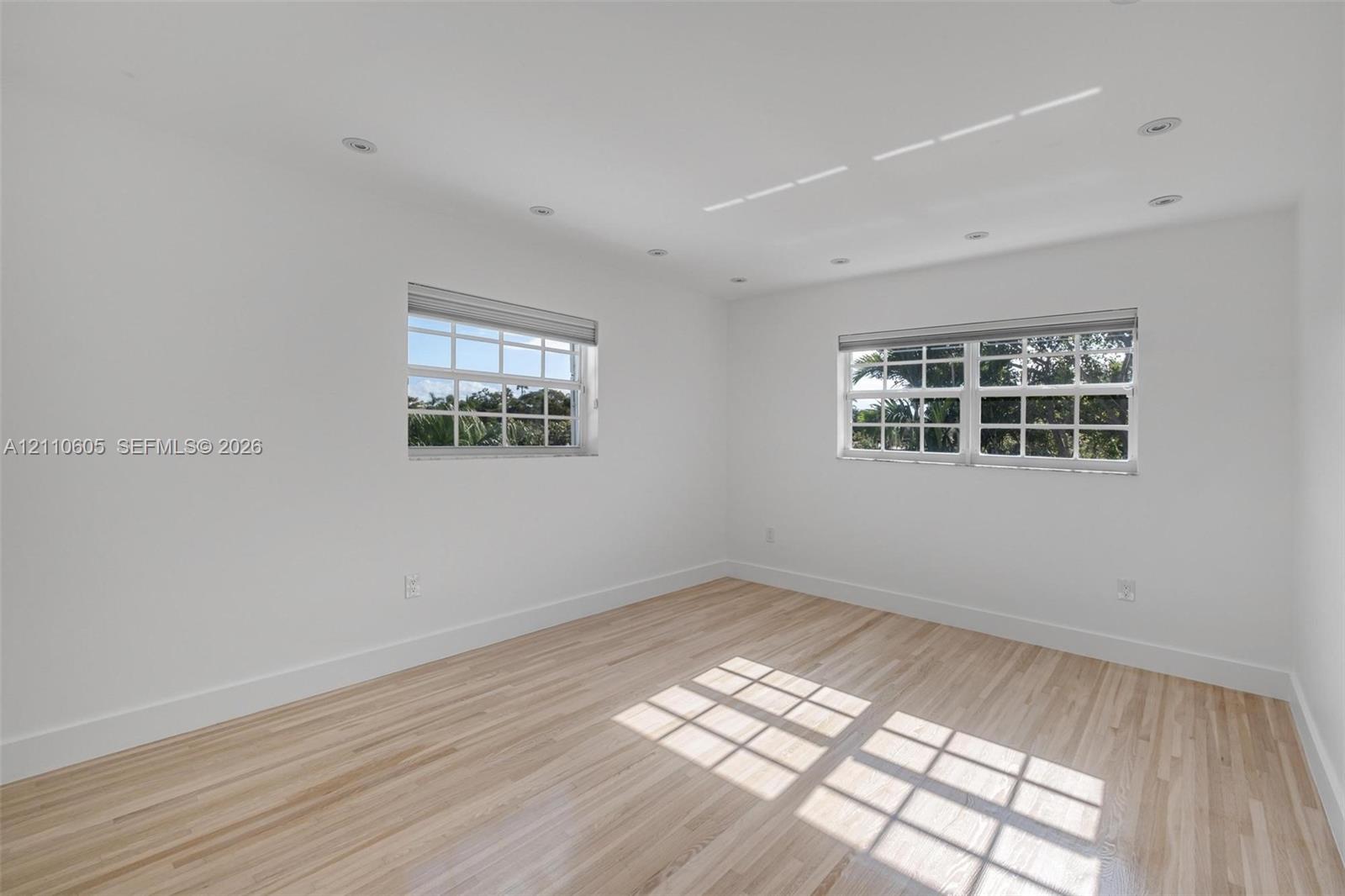 11401 SW 72nd Place