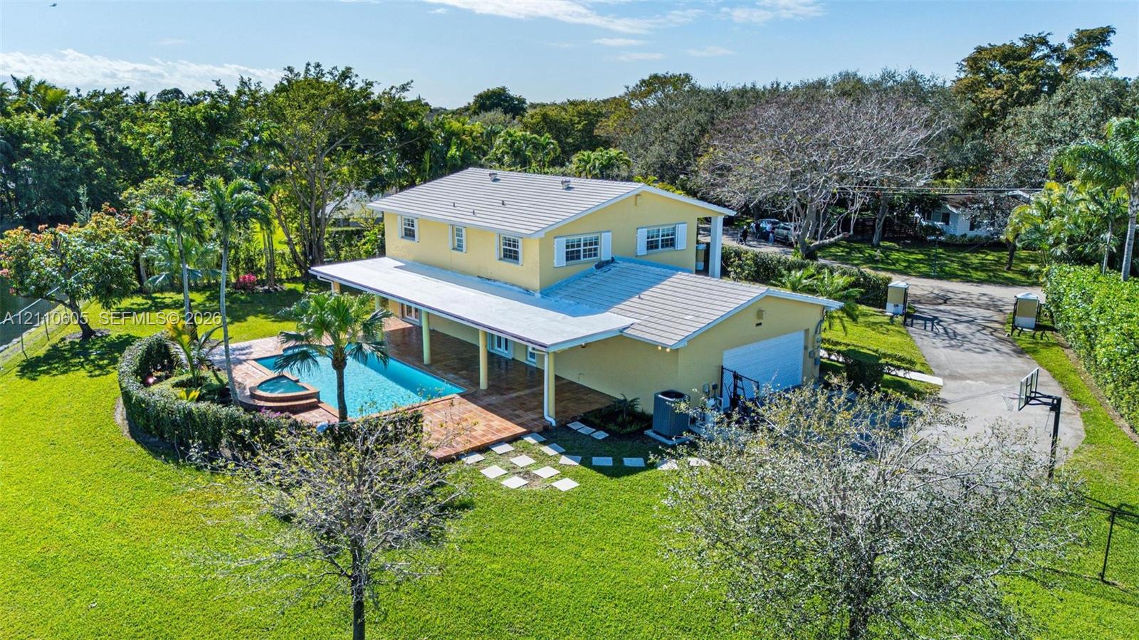 11401 SW 72nd Place