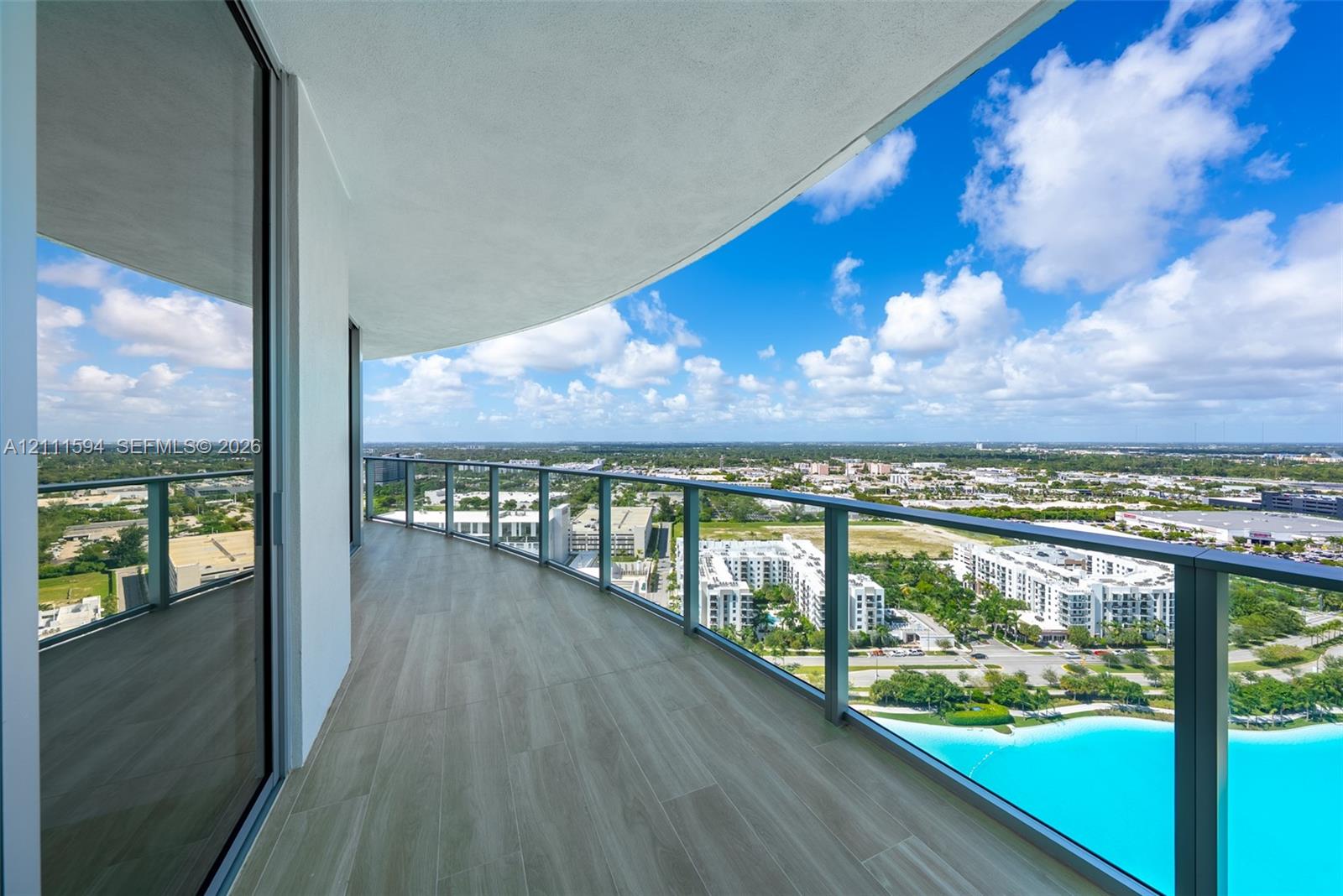 2411 Laguna Circle