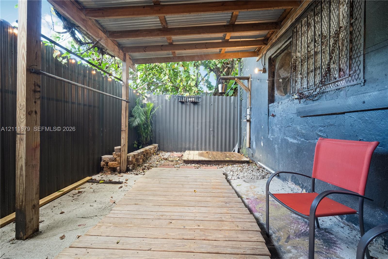 1121 NW 29th Street