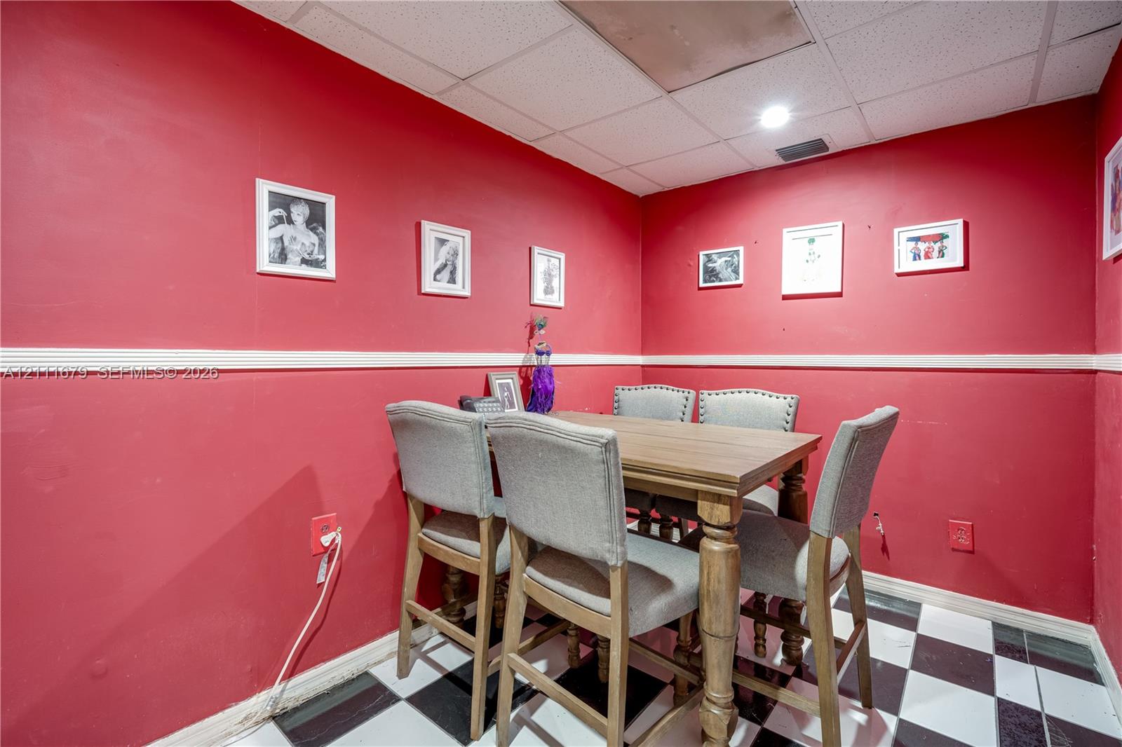 1121 NW 29th Street