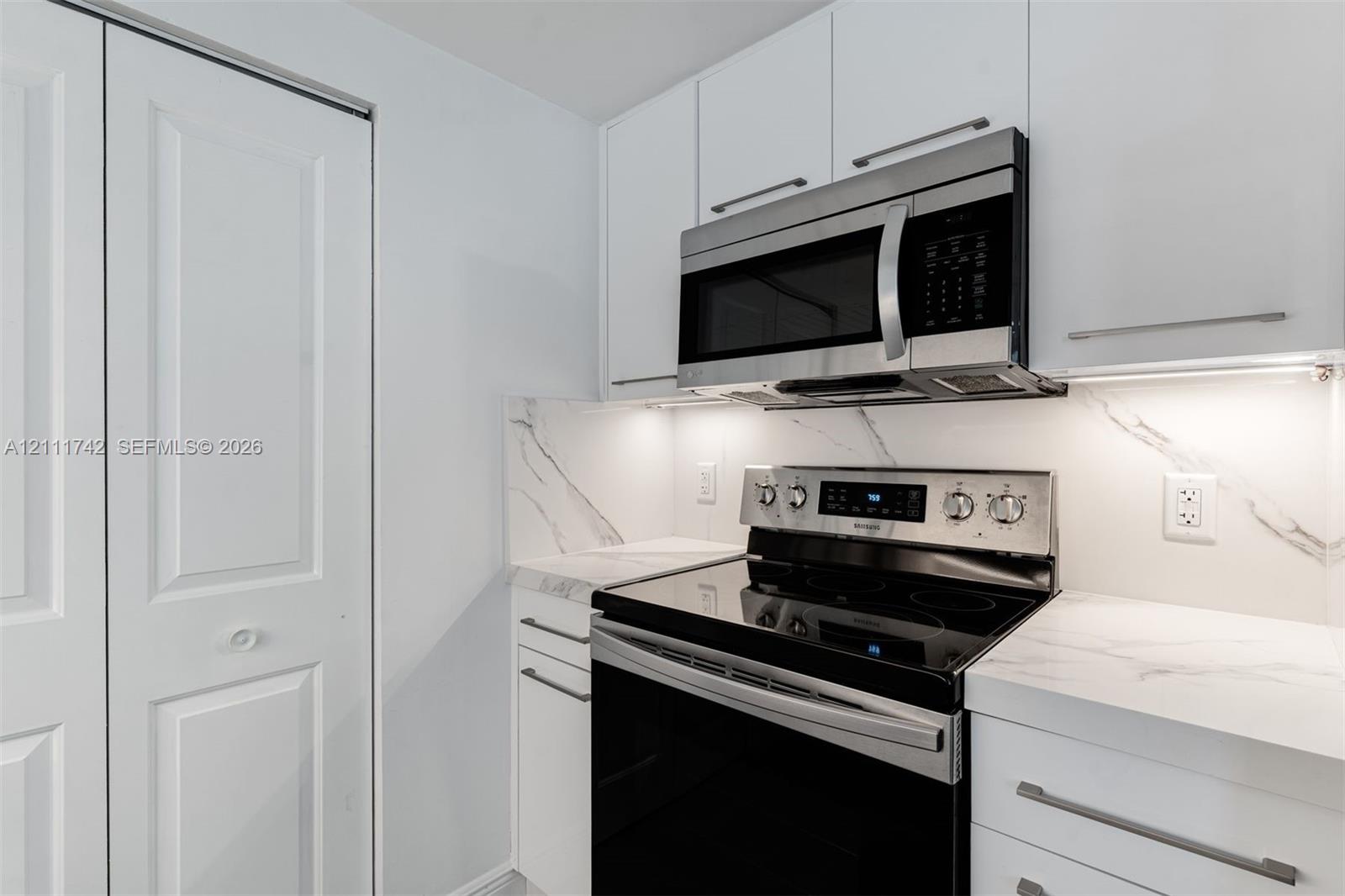 2000 N Bayshore Drive