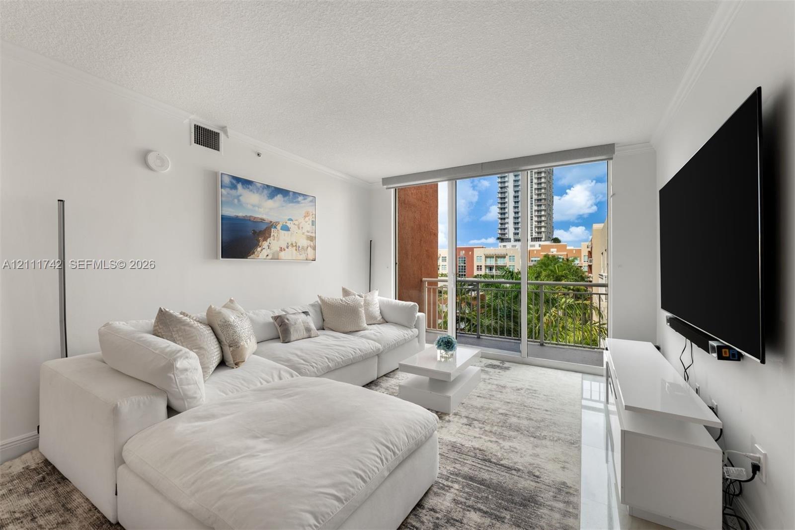 2000 N Bayshore Drive