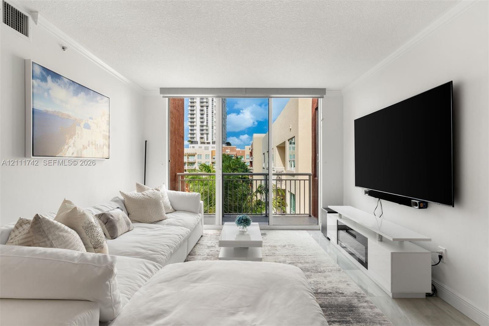 2000 N Bayshore Drive