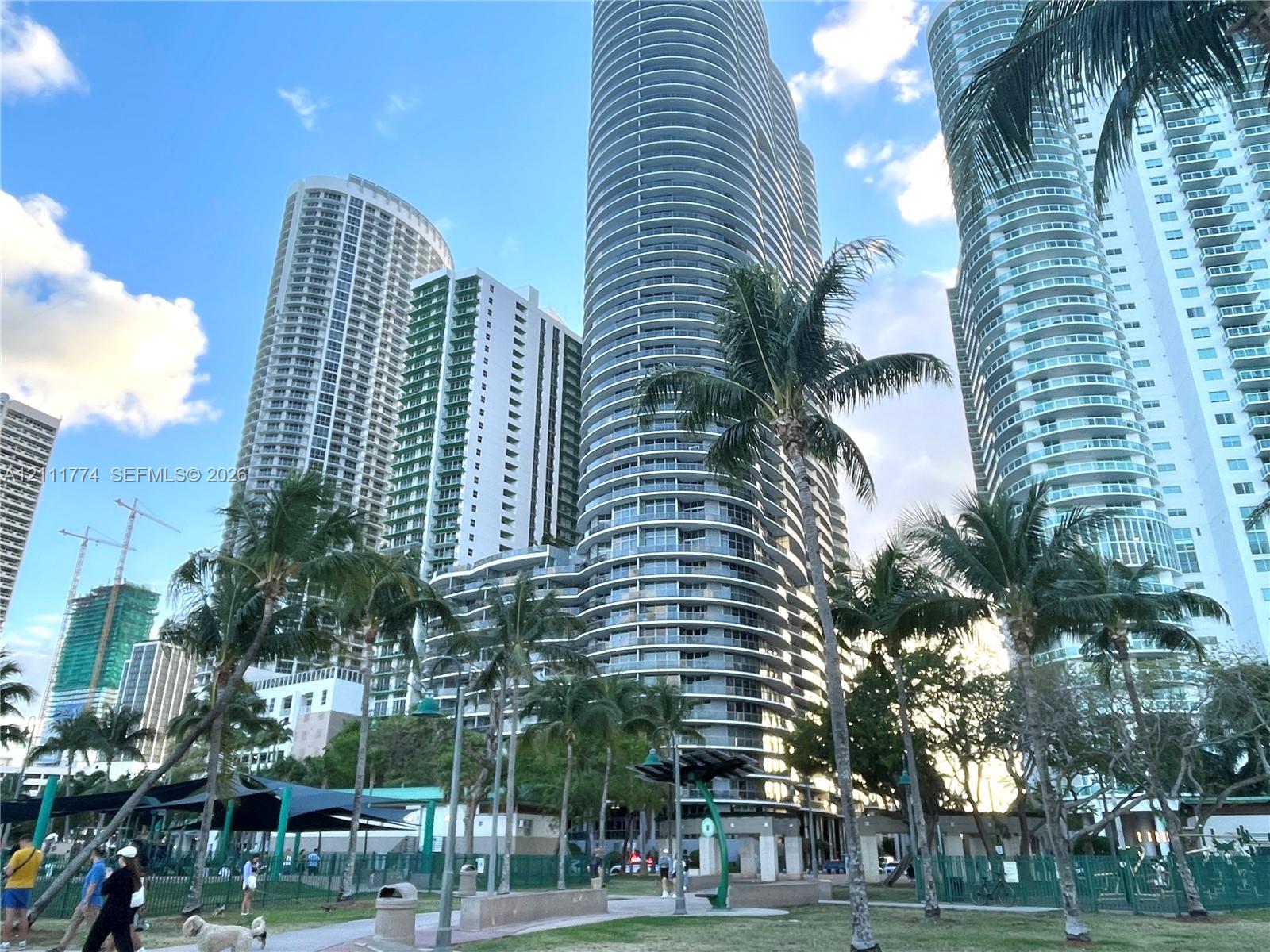 1750 N Bayshore Drive