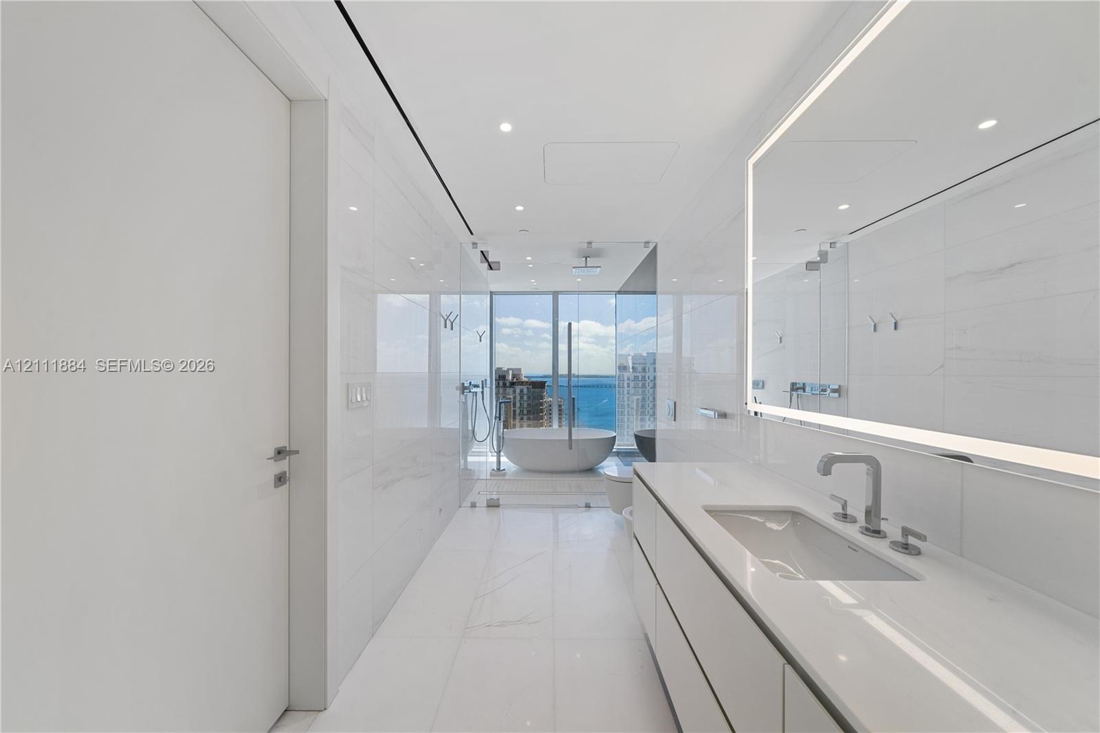 300 Biscayne Boulevard Way