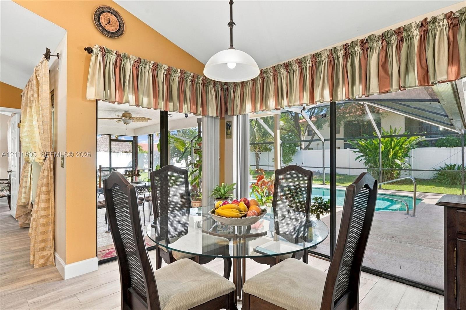 5792 Sun Pointe Circle gallery image #25