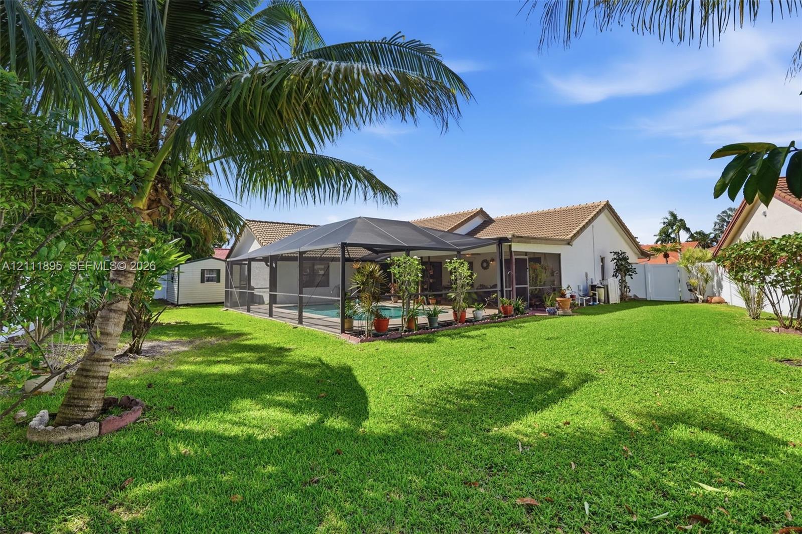 5792 Sun Pointe Circle gallery image #51