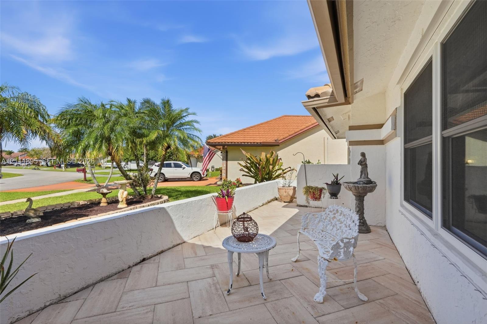 5792 Sun Pointe Circle gallery image #6