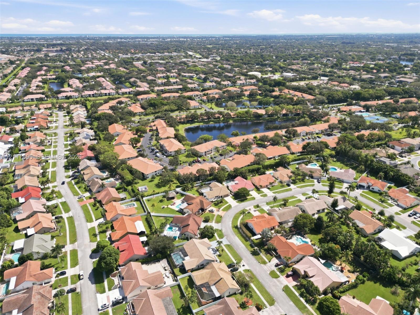 5792 Sun Pointe Circle gallery image #63