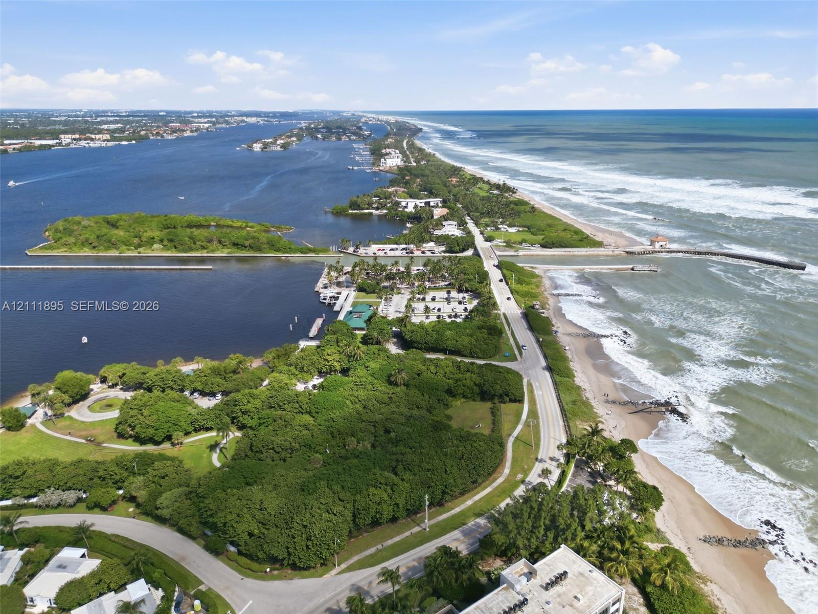 5792 Sun Pointe Circle gallery image #81
