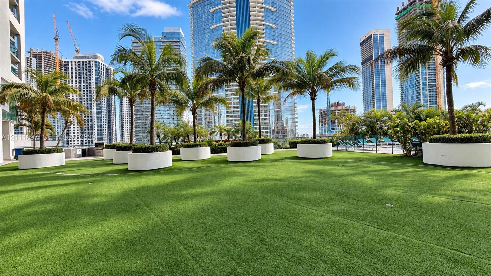 888 Biscayne Boulevard