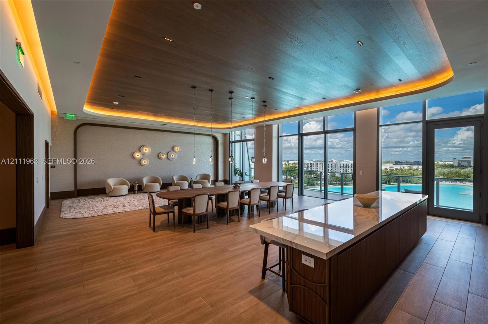 2411 Laguna Circle