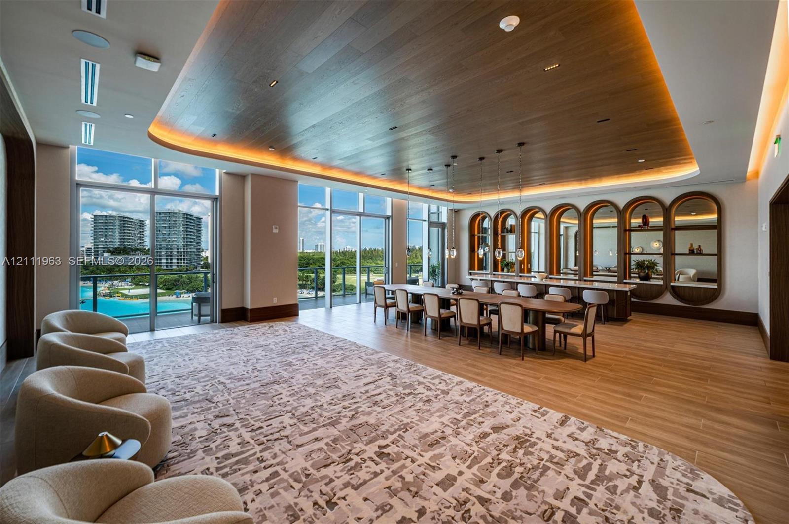 2411 Laguna Circle