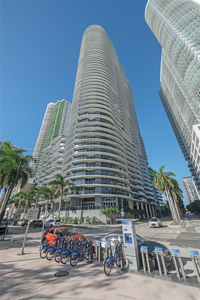 488 NE 18th Street