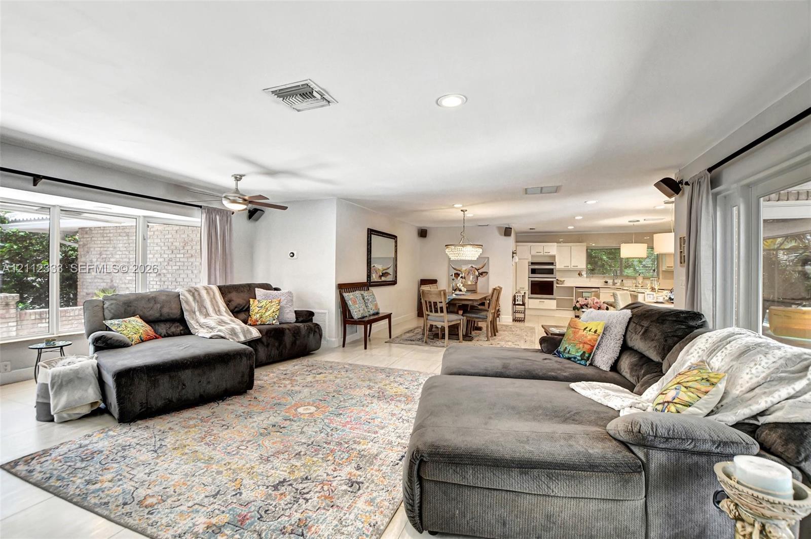798 NW 15th Avenue gallery image #12