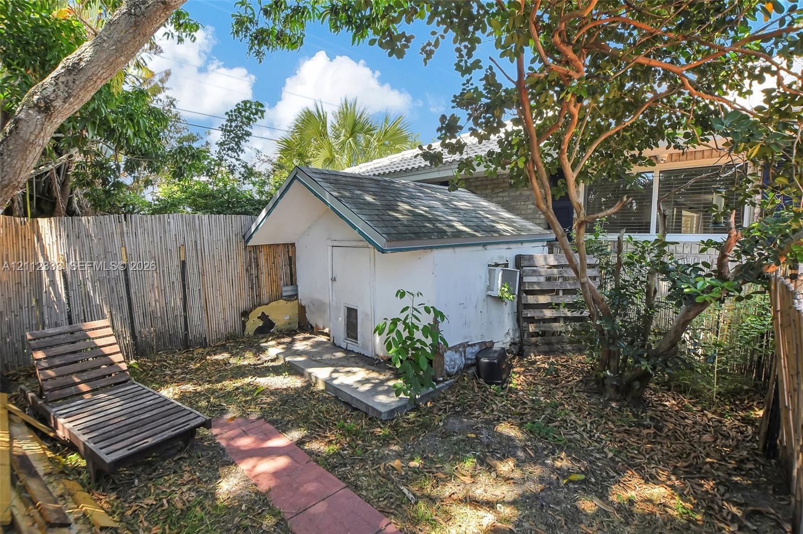 798 NW 15th Avenue gallery image #79