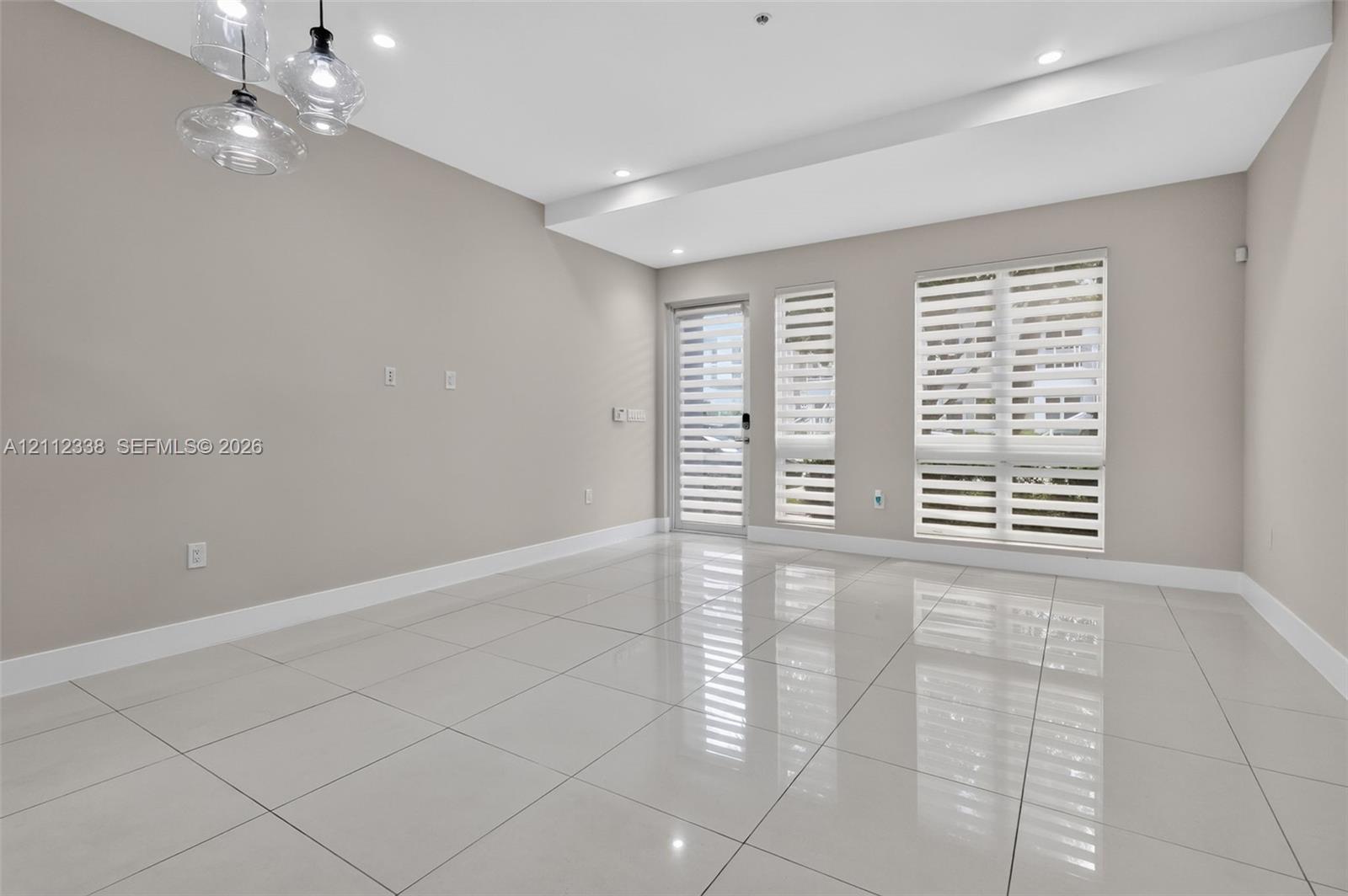 10305 NW 63rd Terrace