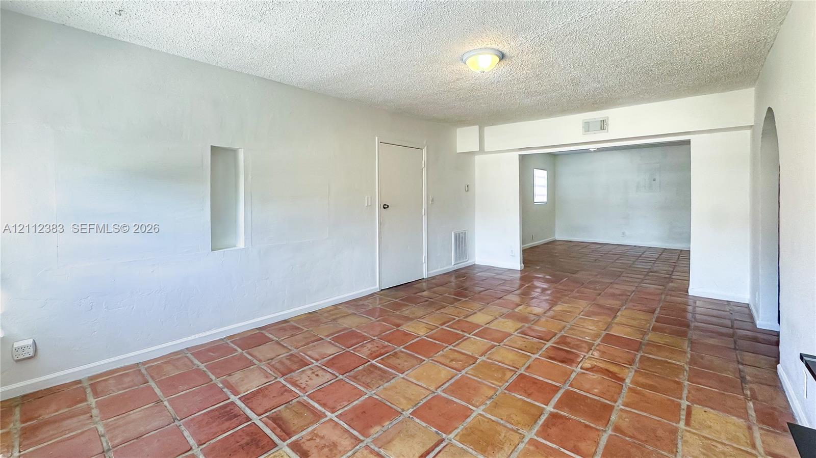5319 Lake Boulevard gallery image #3